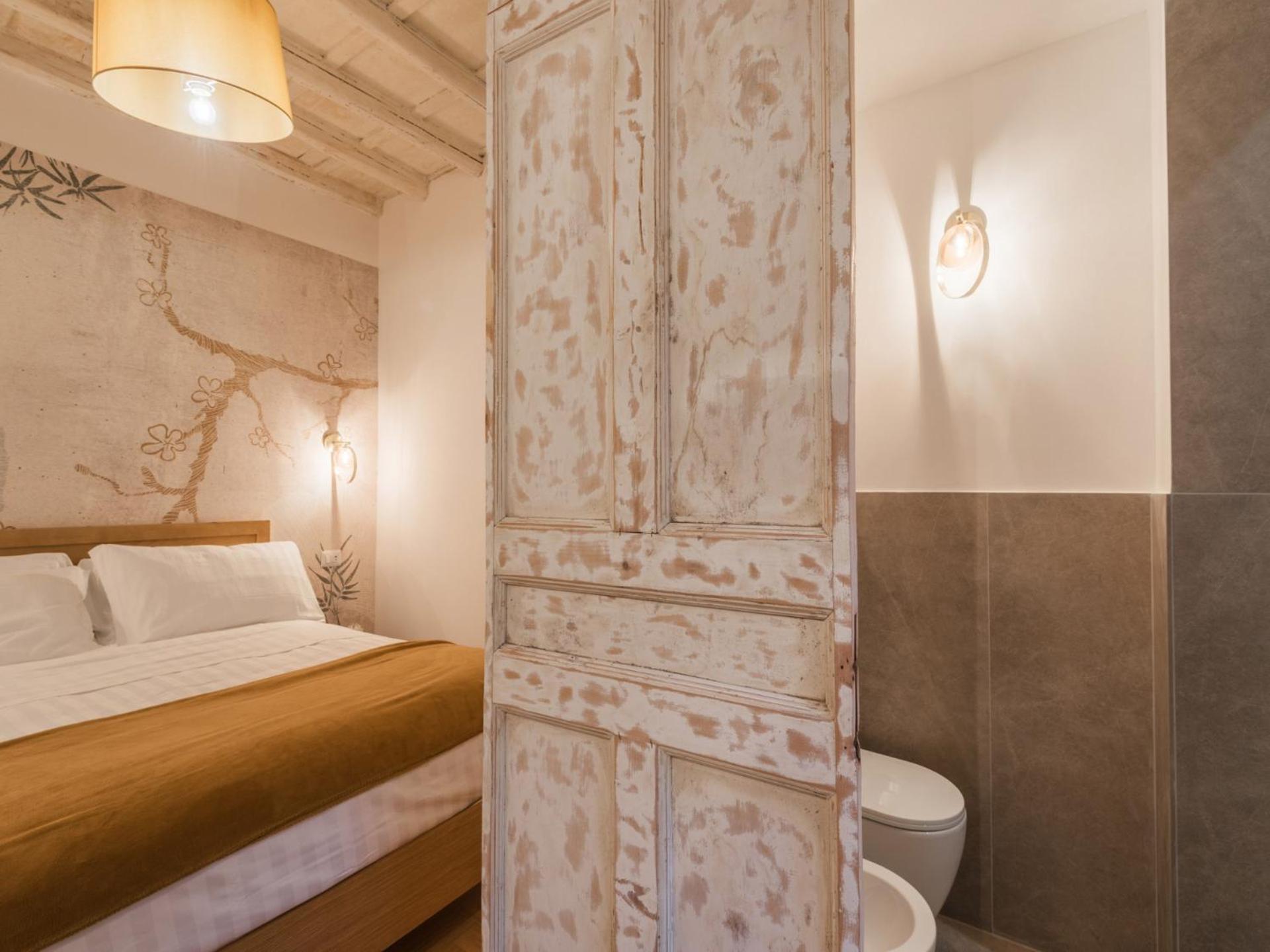 The Rent - Charming Two-bedroom Near The Vatican Rom